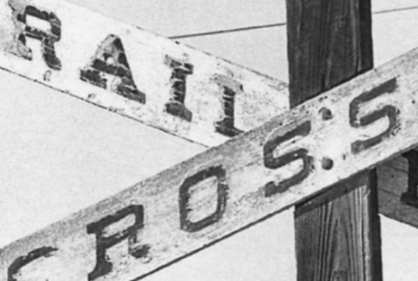 photo of cross roads sign